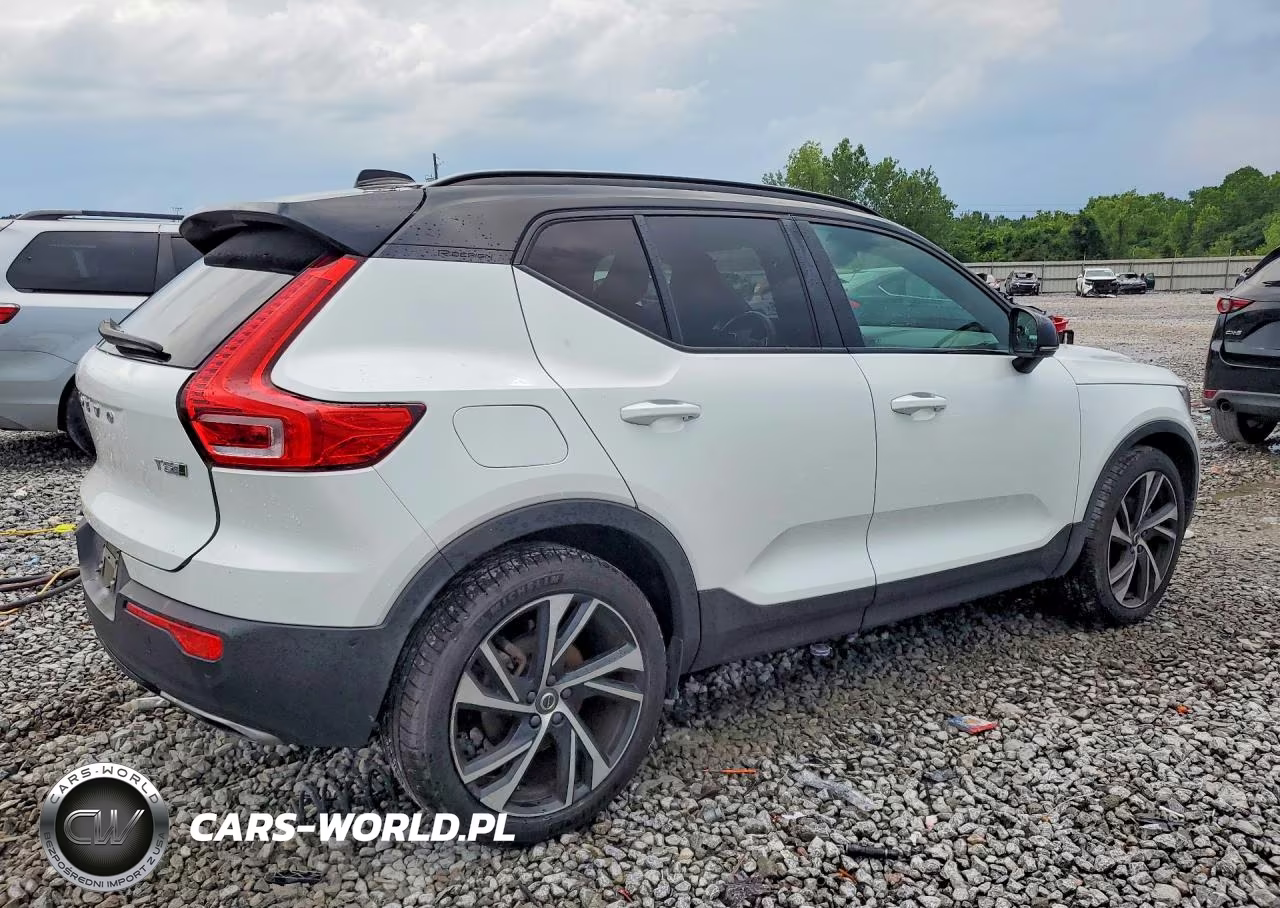 2020 Volvo Xc40 T5 R-Design VIN:YV4162UM2L2183810 - 3