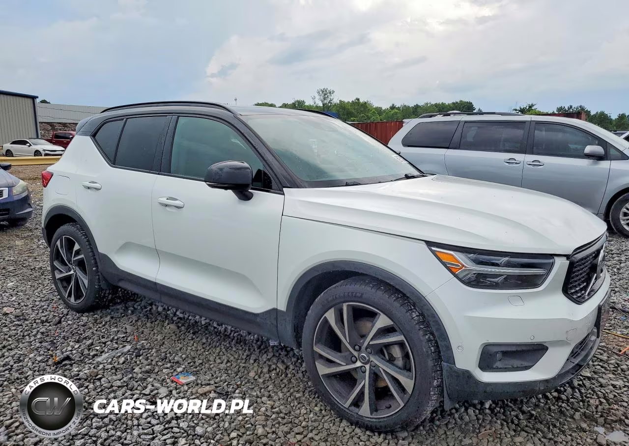 2020 Volvo Xc40 T5 R-Design VIN:YV4162UM2L2183810 - 4