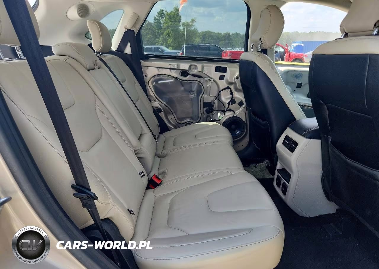 2017 Ford Edge Titanium VIN:2FMPK3K97HBC01468 - 11