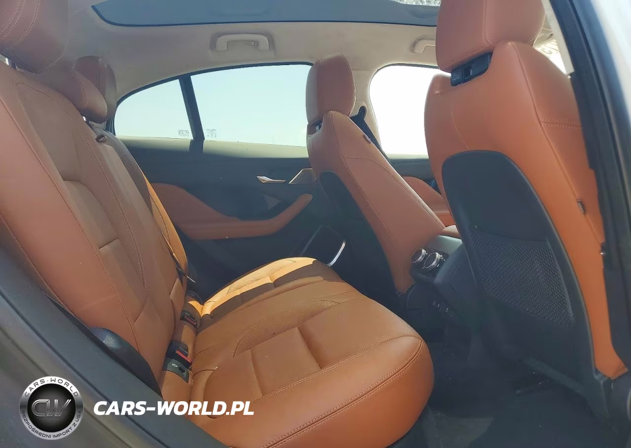 2022 Jaguar I-Pace Hse VIN:SADHD2S10N1618840 - 10