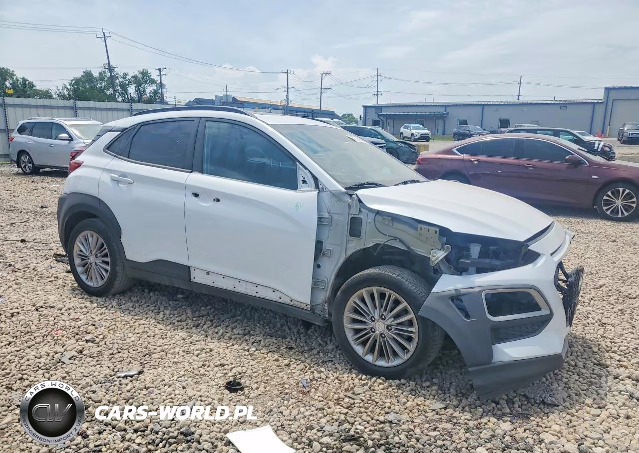 2020 Hyundai Kona Sel Plus VIN:KM8K62AA0LU495559 - 4