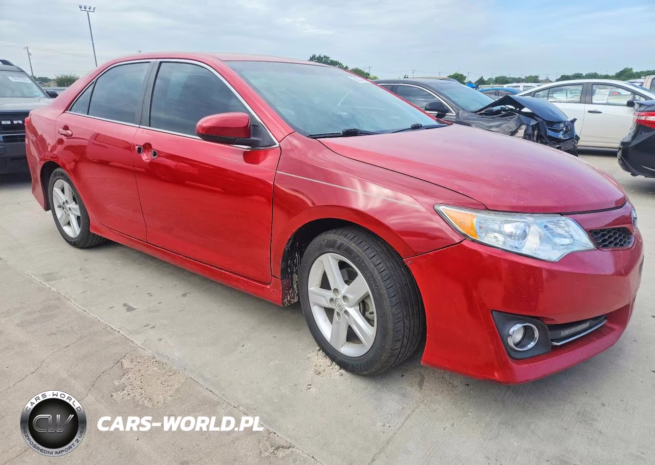 2014 Toyota Camry Se VIN:4T1BF1FK8EU832378 - 4