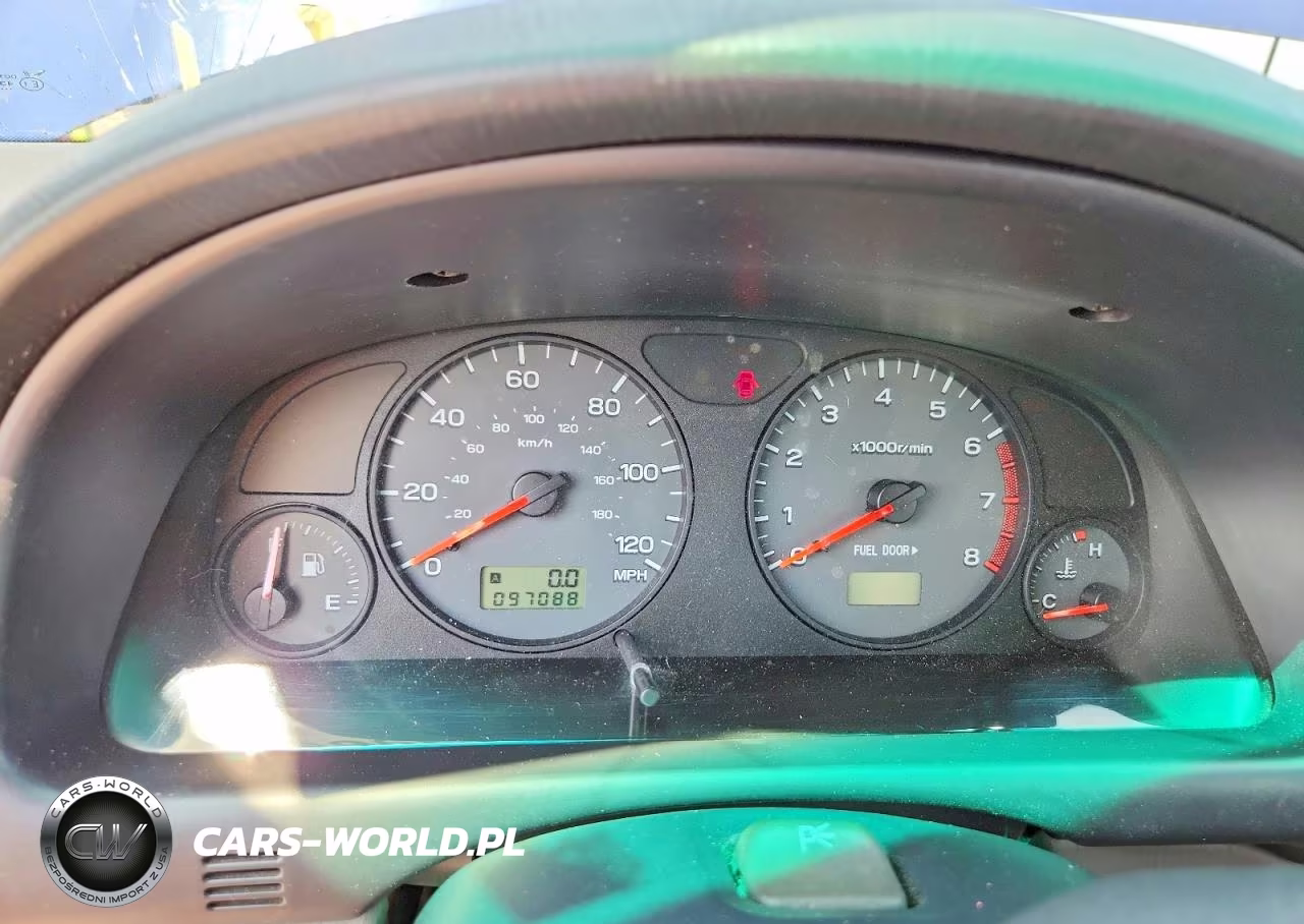 2002 Subaru Forester S VIN:JF1SF65552H734240 - 9