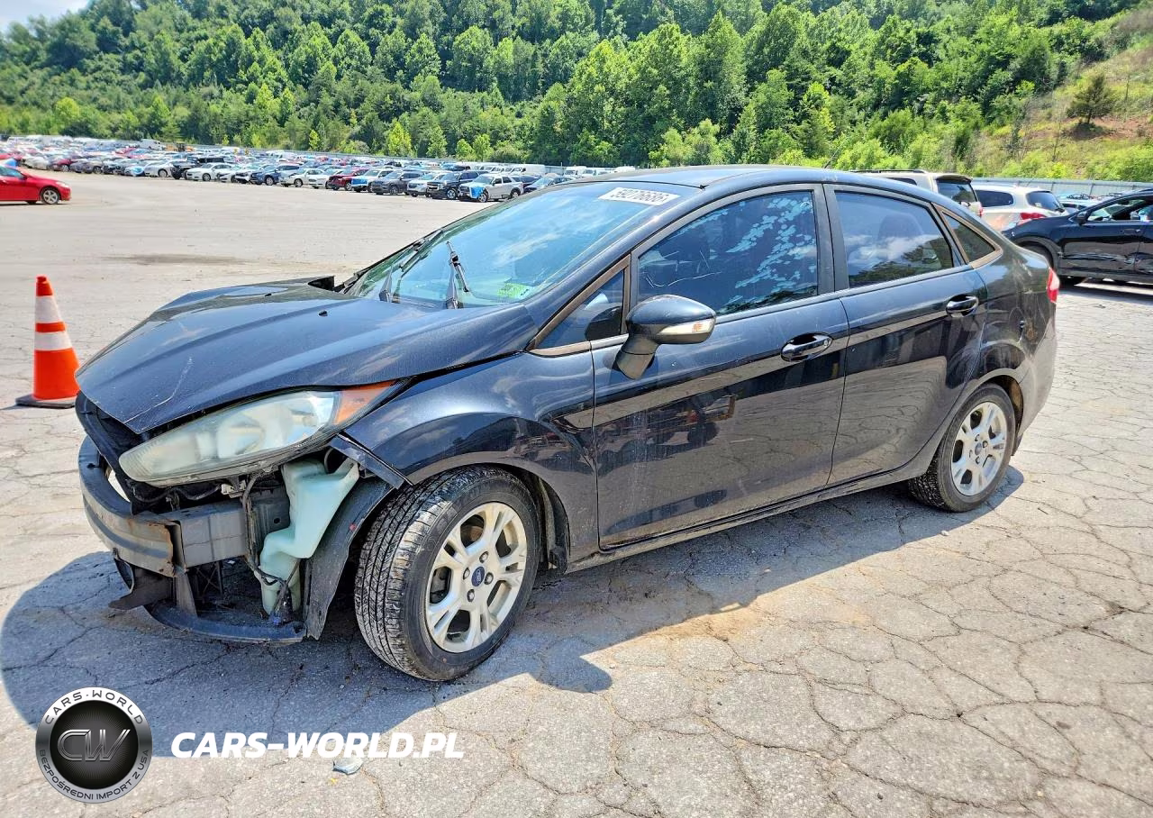 2015 Ford Fiesta Se – zdjęcie 1 z 12