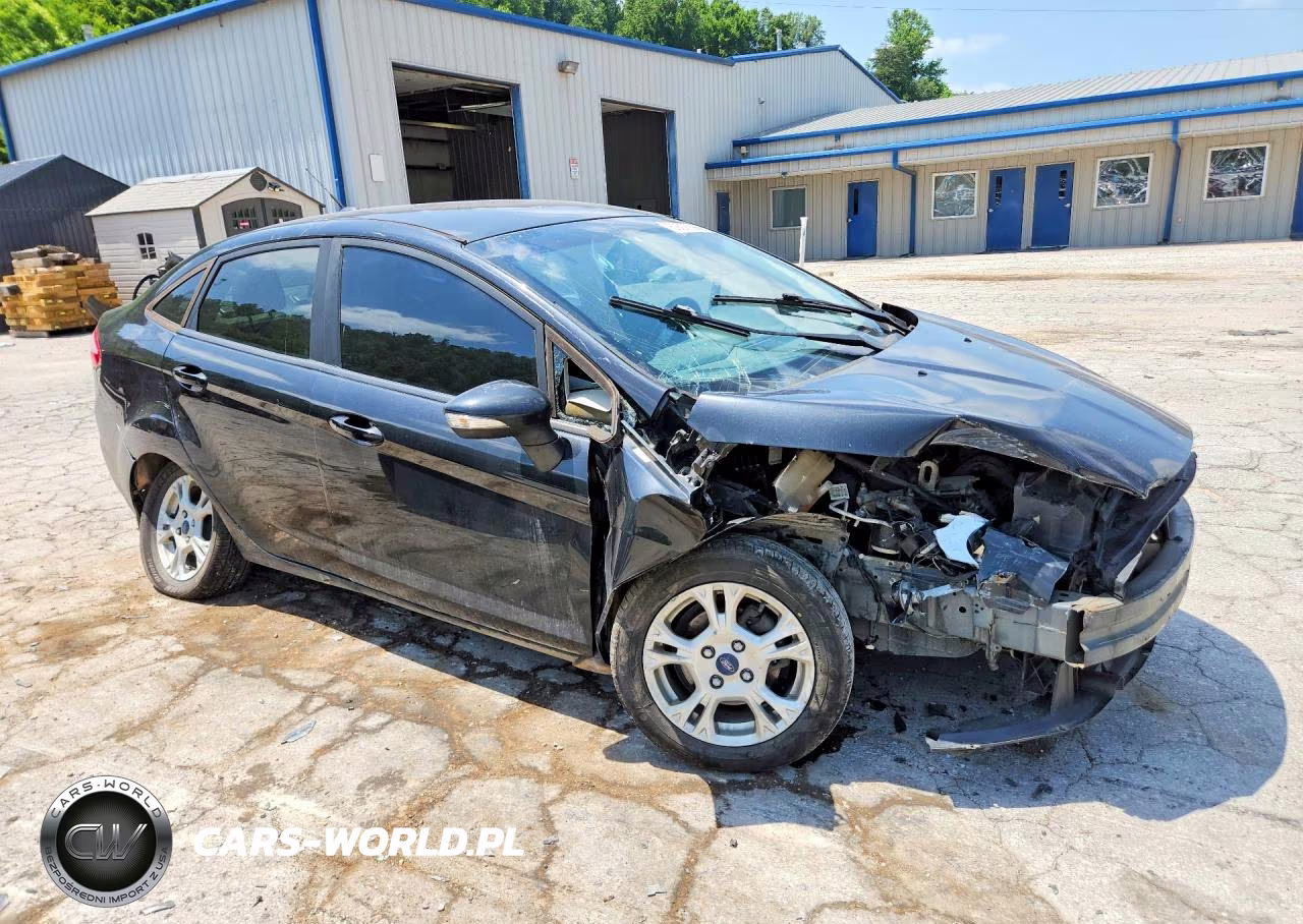 2015 Ford Fiesta Se VIN:3FADP4BJ5FM161286 - 4