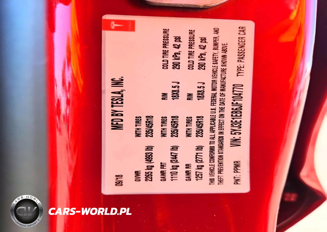 2018 Tesla Model 3 VIN:5YJ3E1EB6JF104770 - 13