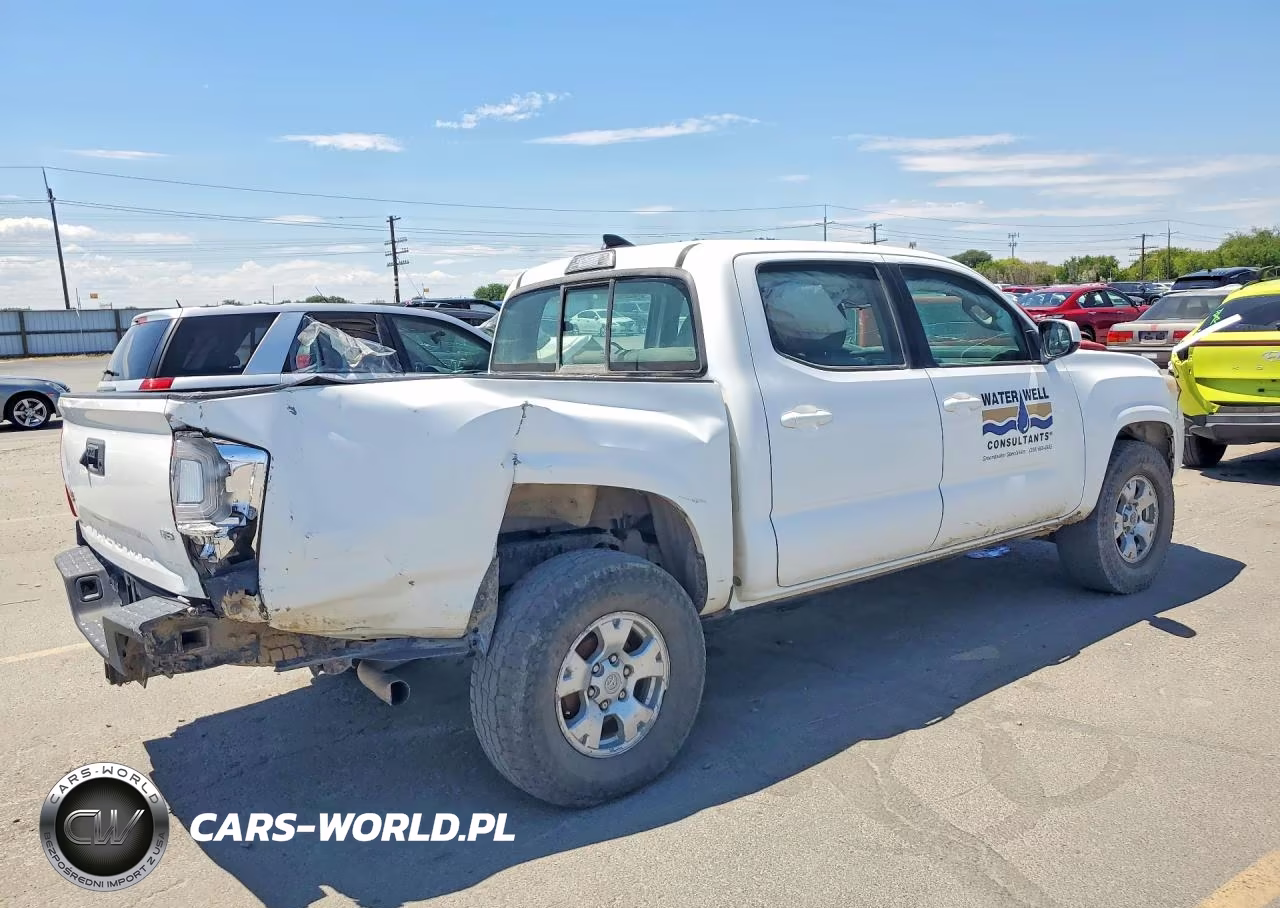 2016 Toyota Tacoma Sr V6 VIN:3TMCZ5AN7GM029903 - 3