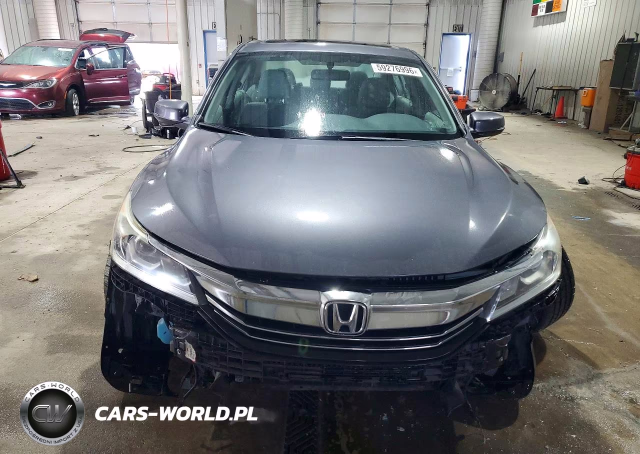 2017 Honda Accord Ex VIN:1HGCR2F75HA250912 - 5