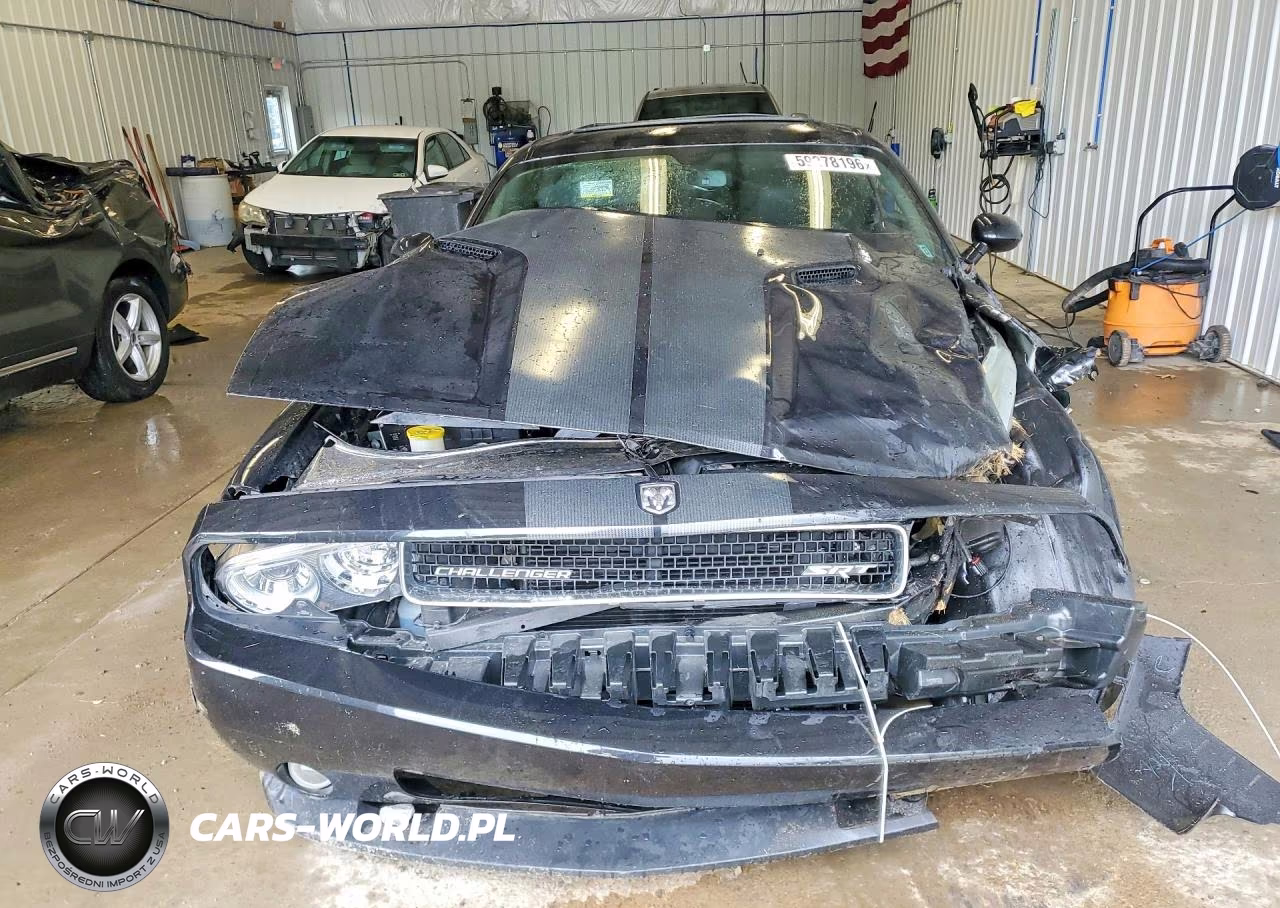 2009 Dodge Challenger Srt-8 VIN:2B3LJ74W09H579969 - 5