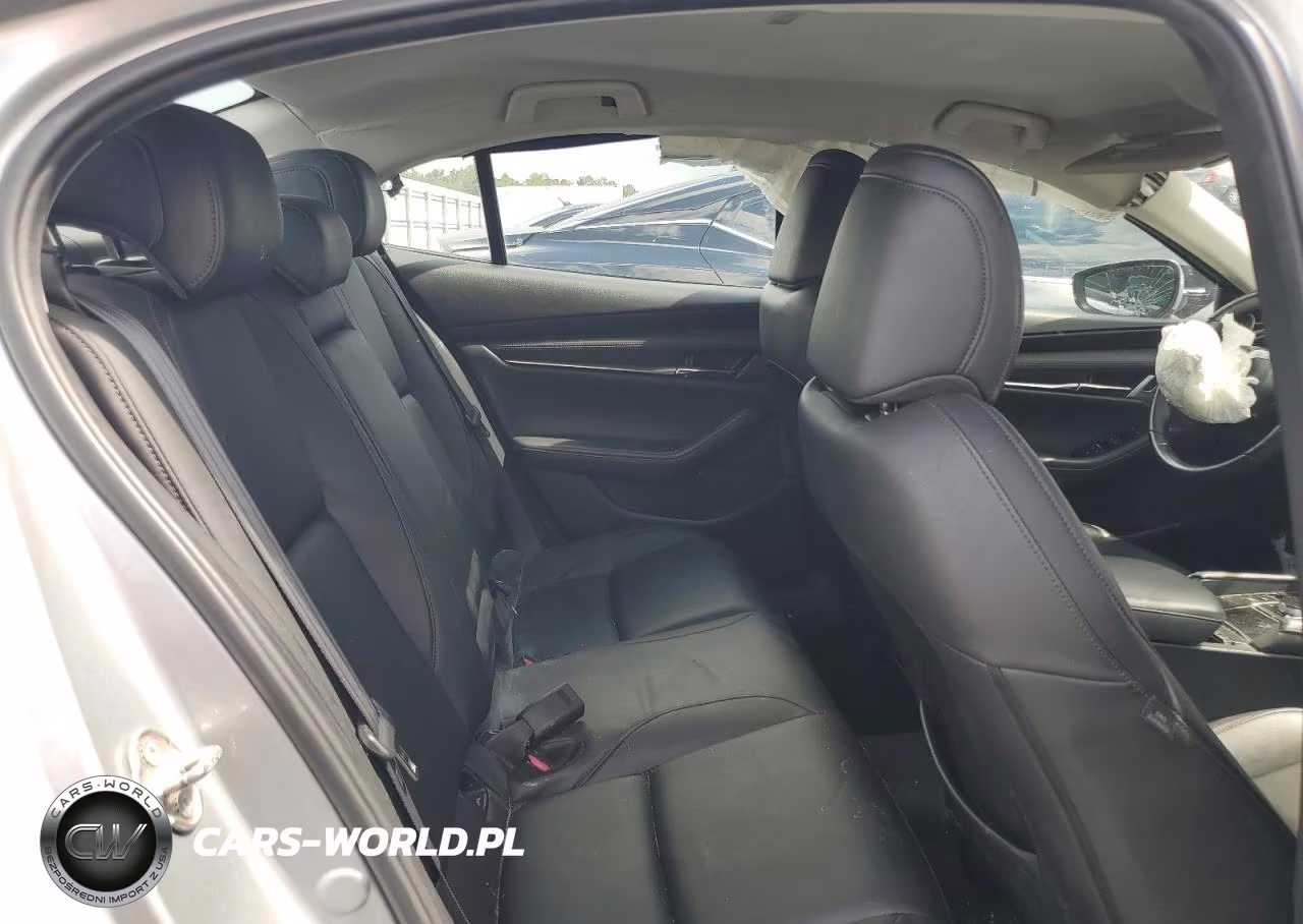 2020 Mazda 3 Preferred VIN:JM1BPADL2L1171698 - 10