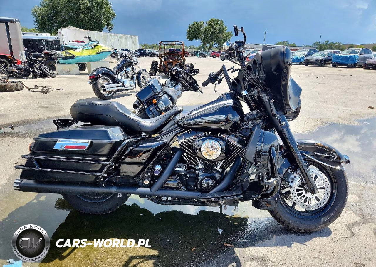 2005 Harley-Davidson Flhtcui
