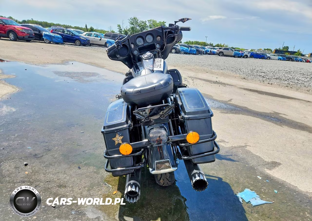 2005 Harley-Davidson Flhtcui VIN:1HD1FCW145Y669786 - 4