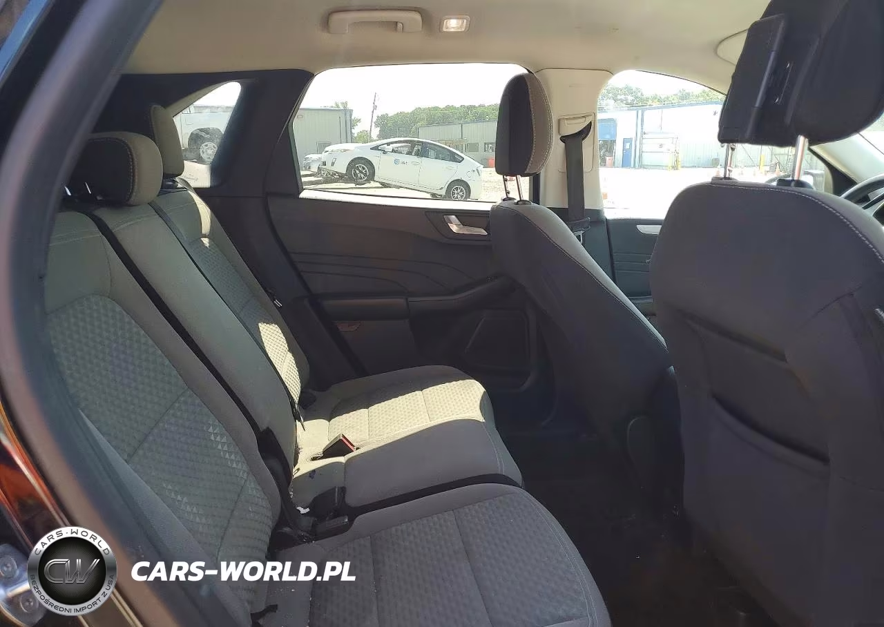 2021 Ford Escape Se VIN:1FMCU9G64MUA37997 - 11