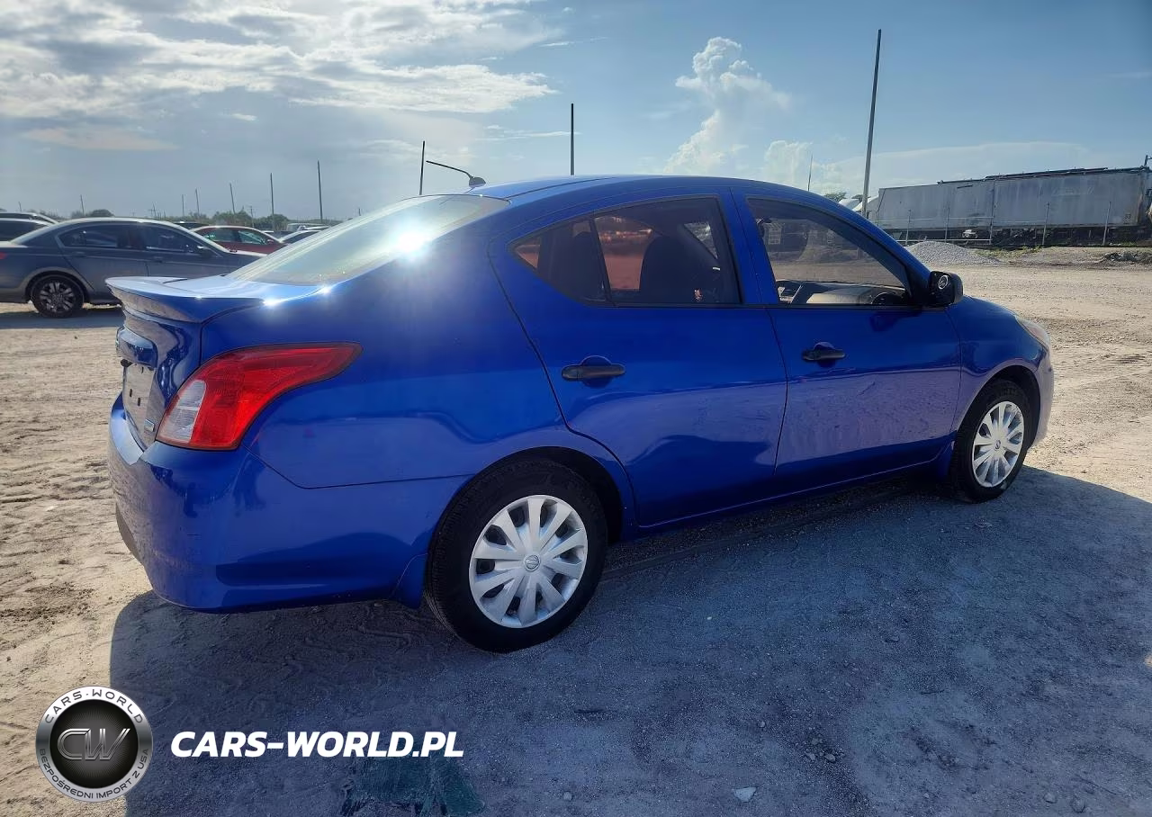 2015 Nissan Versa 1.6 S Plus VIN:3N1CN7AP0FL948898 - 3