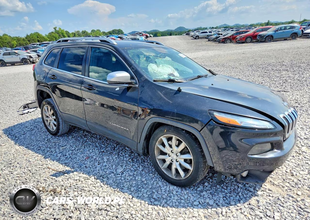 2015 Jeep Cherokee Limited VIN:1C4PJLDB4FW658581 - 4