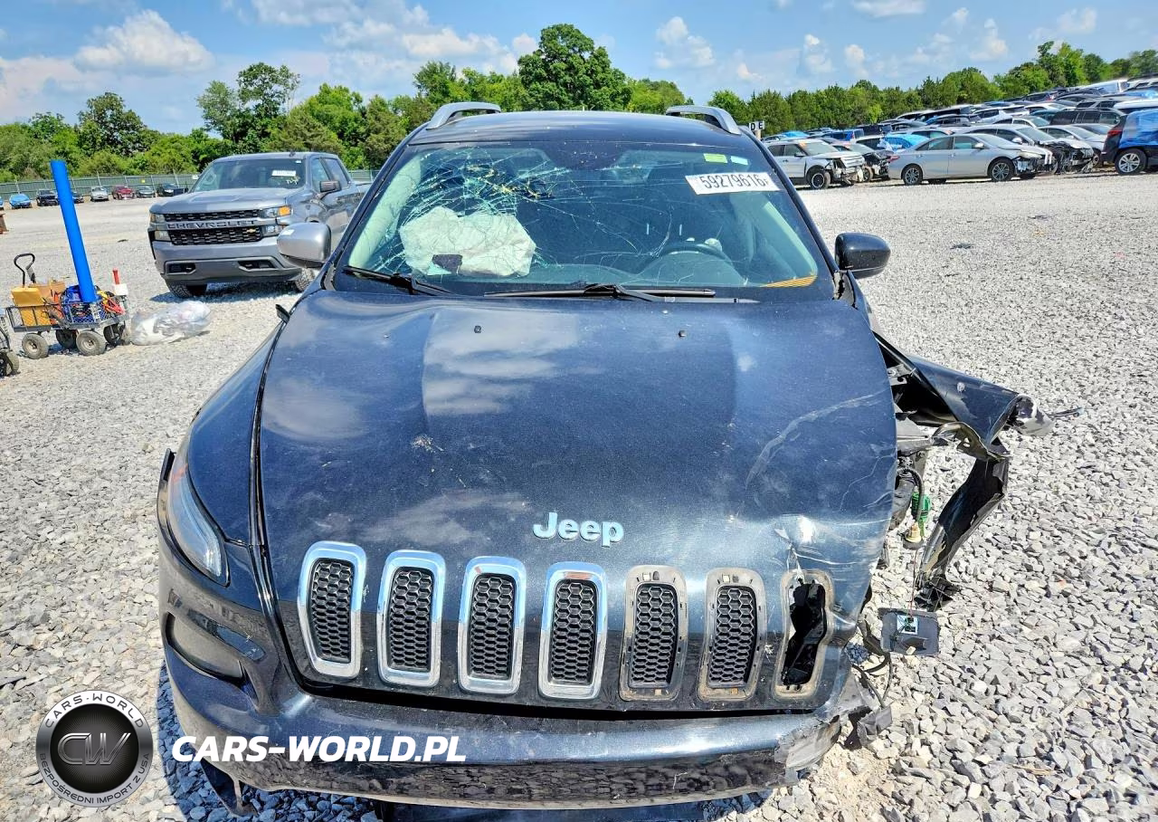 2015 Jeep Cherokee Limited VIN:1C4PJLDB4FW658581 - 5