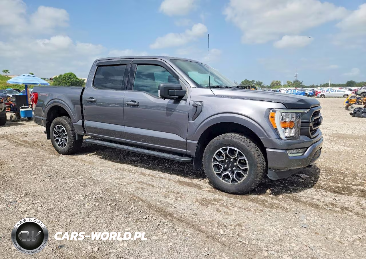 2022 Ford F-150 Xlt VIN:1FTFW1E81NFA85142 - 4