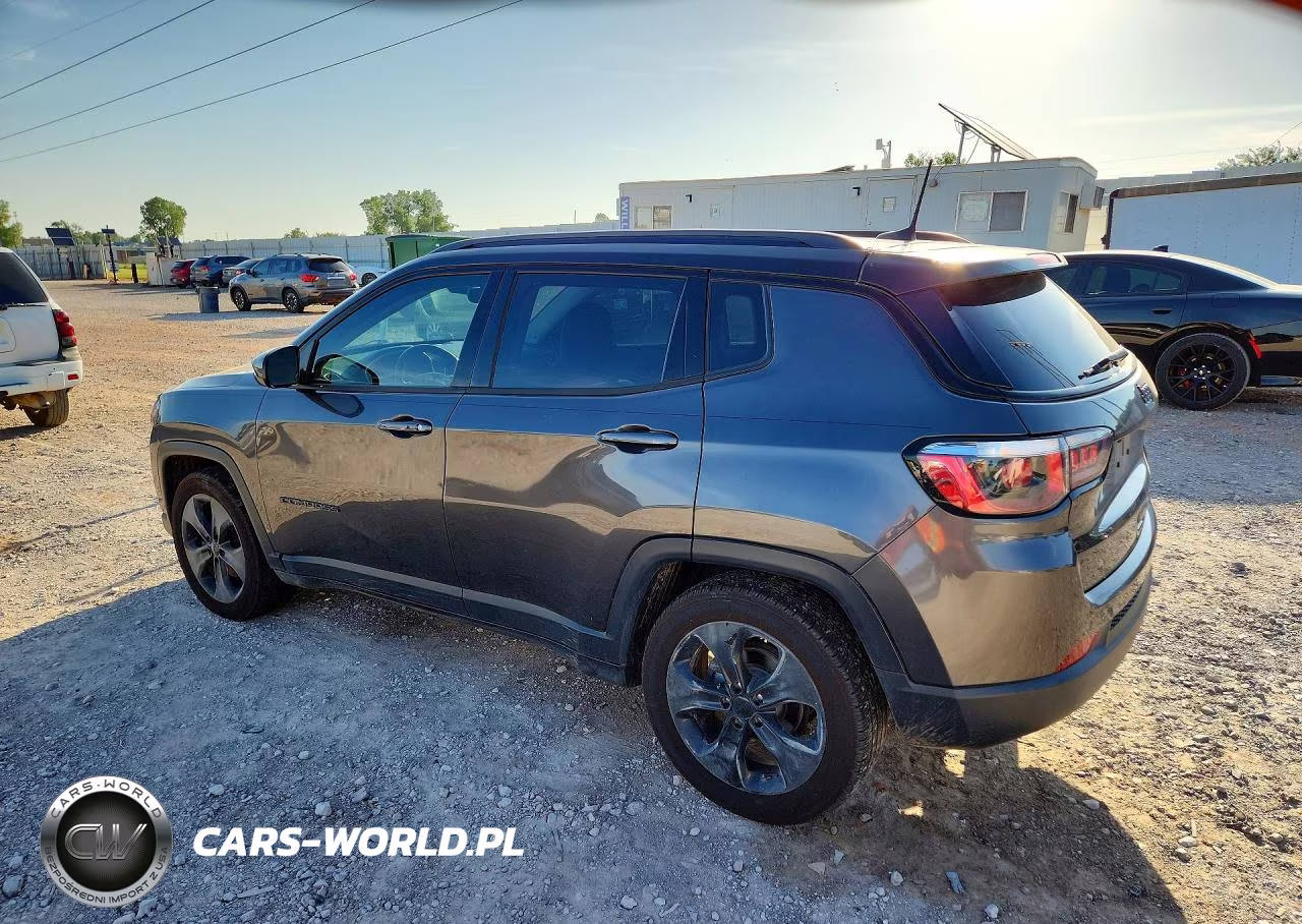 2020 Jeep Compass Latitude VIN:3C4NJCBB8LT129422 - 2