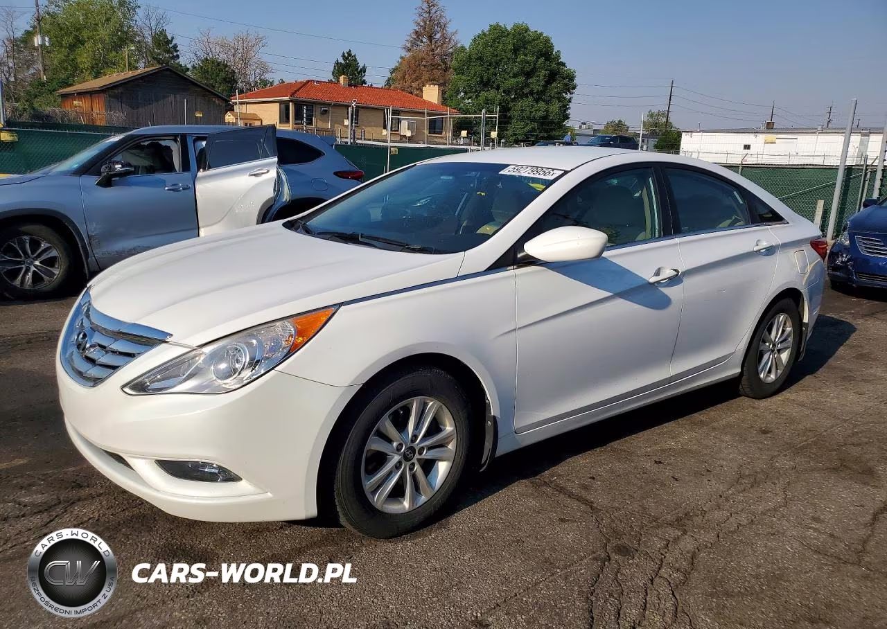 2013 Hyundai Sonata Gls