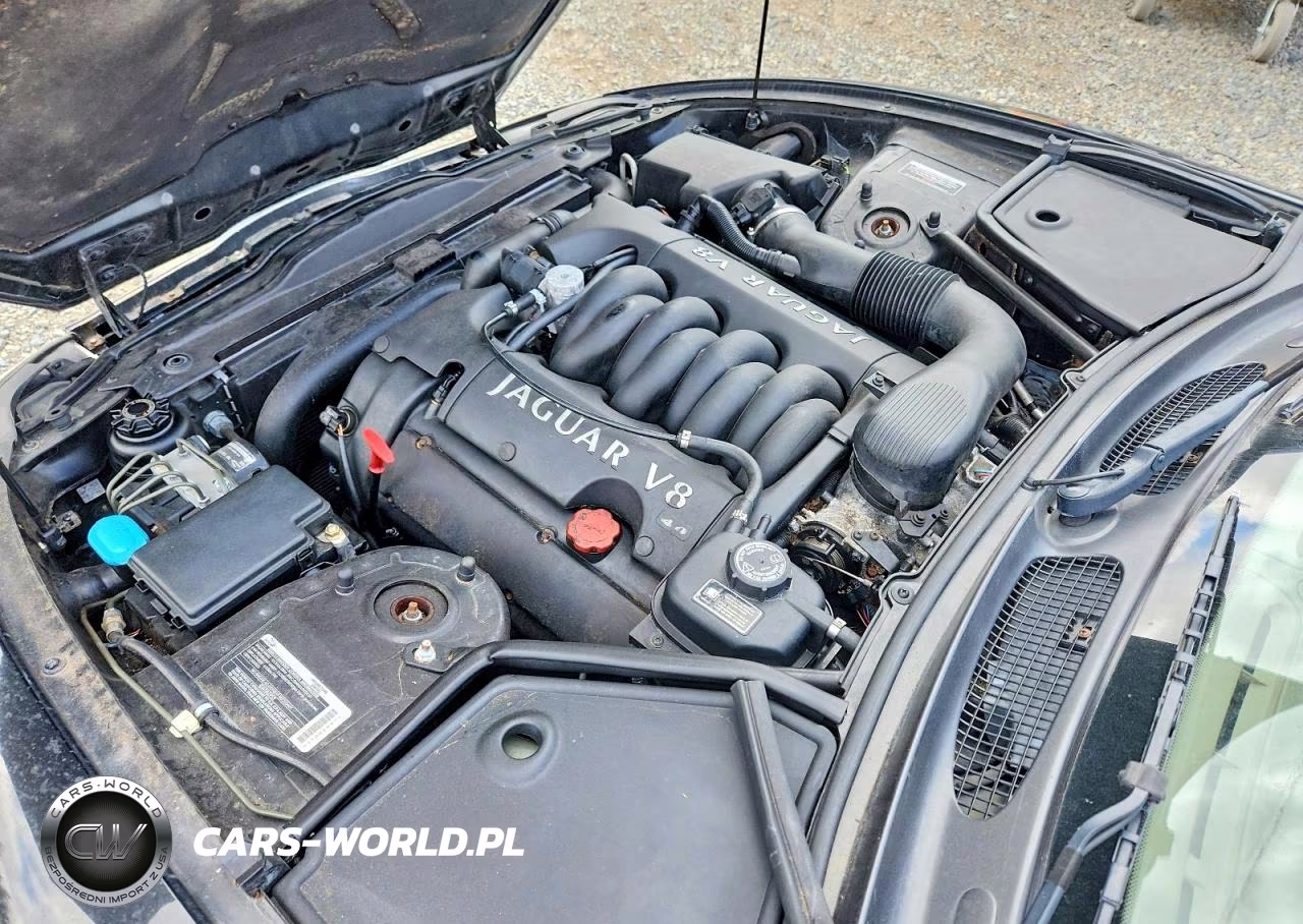 2000 Jaguar Xk8 VIN:SAJJA42CXYNA03622 - 11
