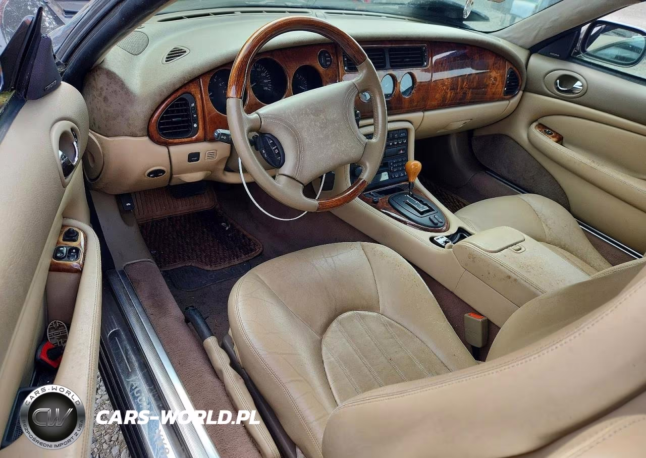 2000 Jaguar Xk8 VIN:SAJJA42CXYNA03622 - 8