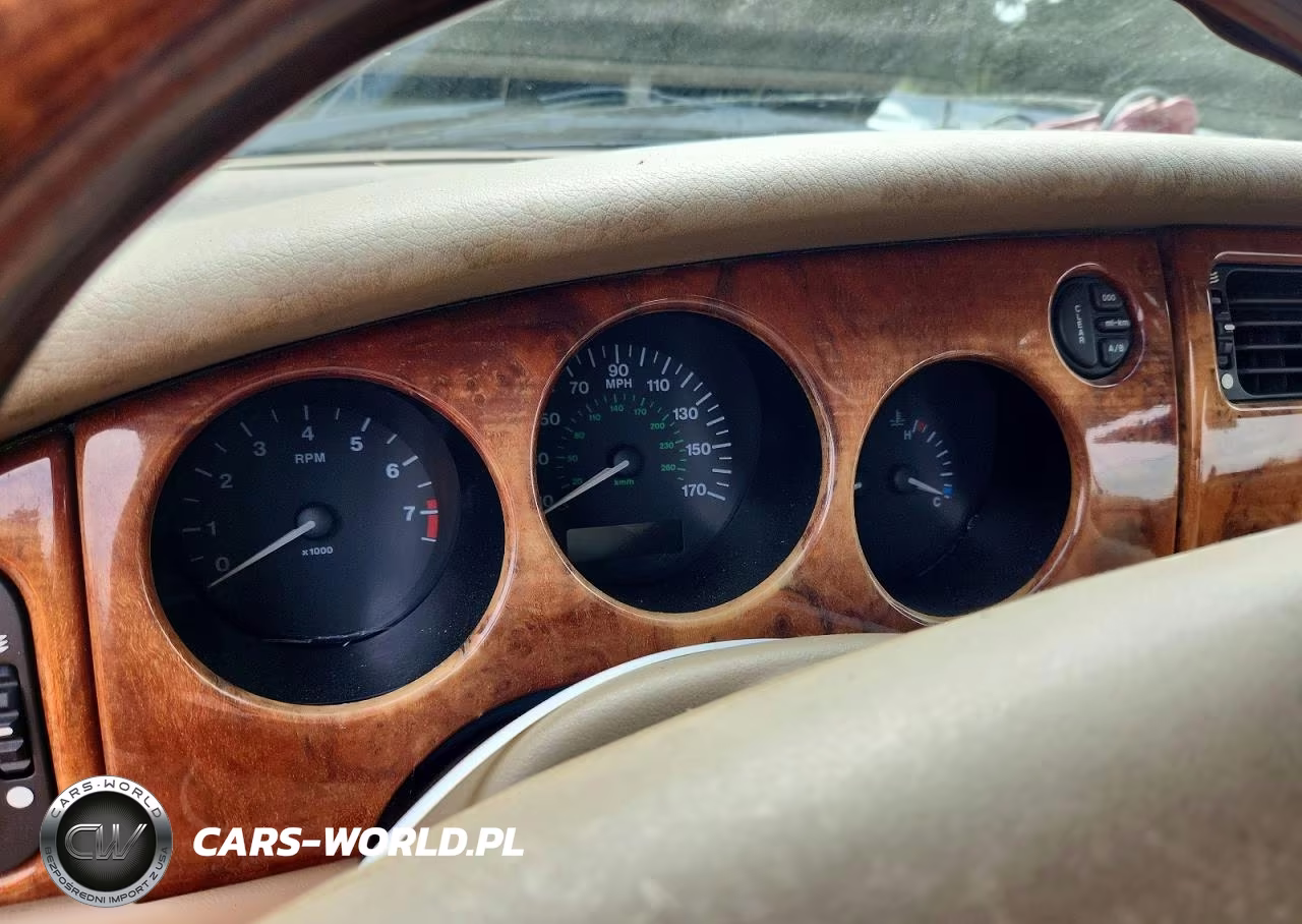 2000 Jaguar Xk8 VIN:SAJJA42CXYNA03622 - 9
