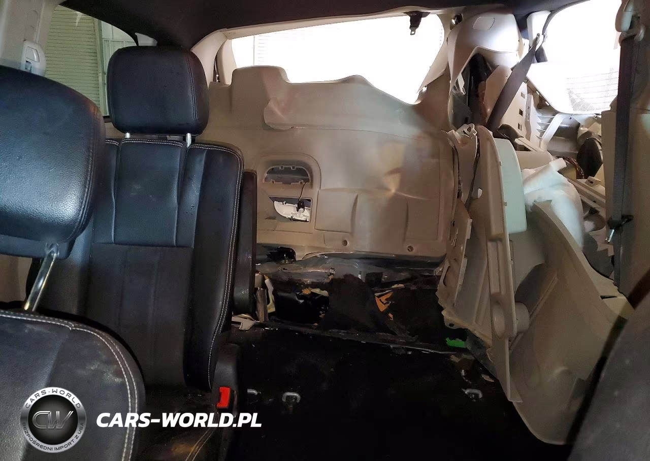 2020 Dodge Grand Caravan Sxt VIN:2C4RDGCG2LR201146 - 10