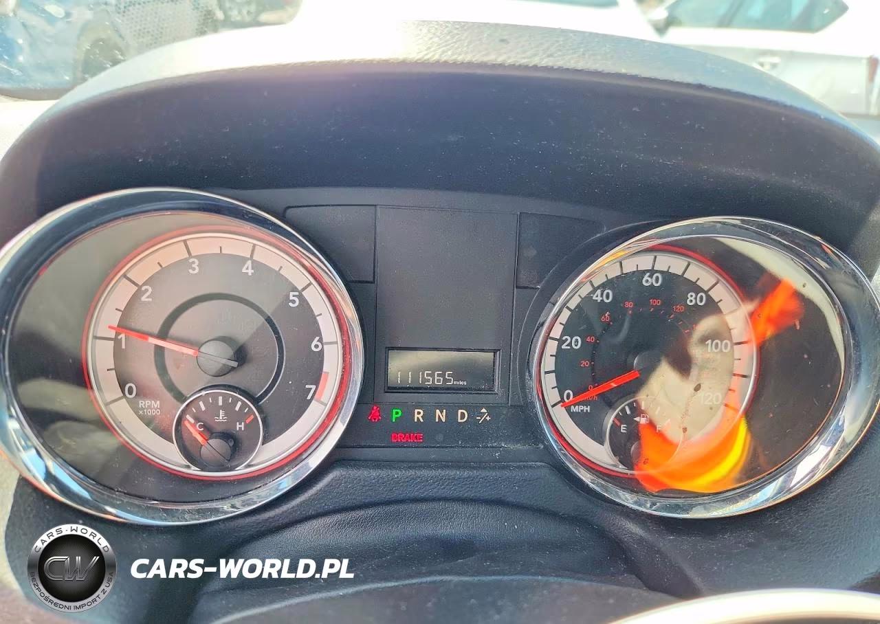 2020 Dodge Grand Caravan Sxt VIN:2C4RDGCG2LR201146 - 9