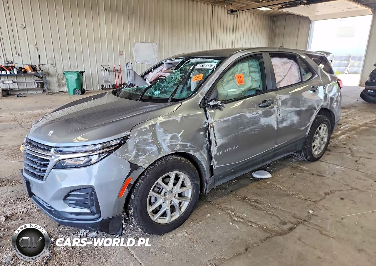2024 Chevrolet Equinox Ls – zdjęcie 1 z 12