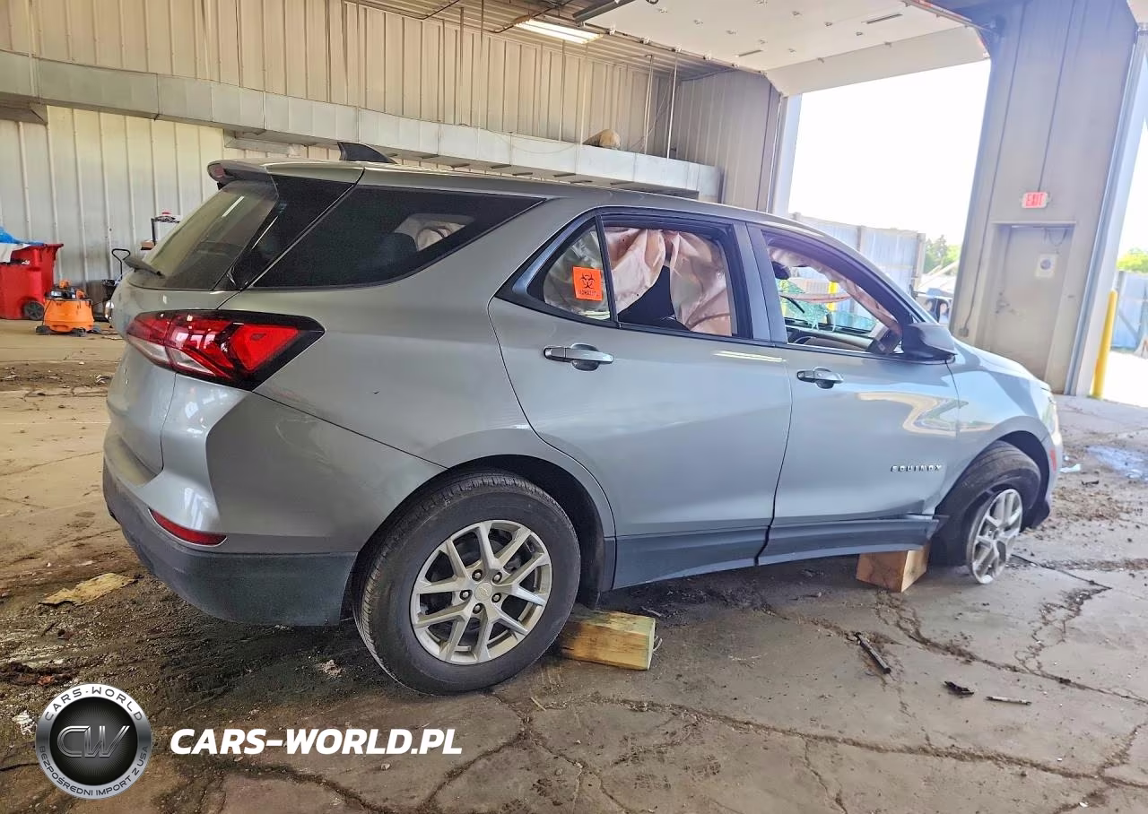 2024 Chevrolet Equinox Ls VIN:3GNAXHEG6RL166468 - 3