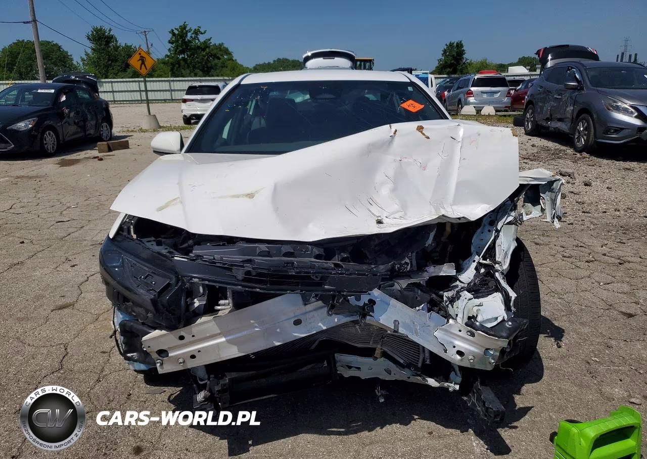 2025 Toyota Camry Se VIN:4T1DAACK2SU135988 - 5