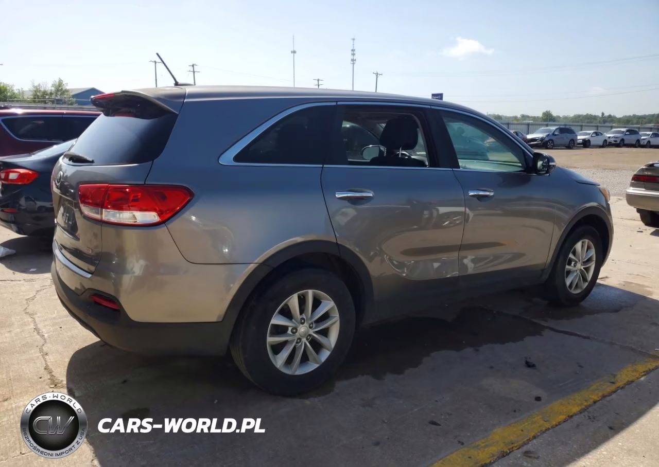 2016 Kia Sorento L VIN:5XYPG4A33GG002758 - 3