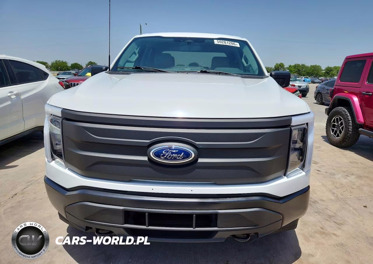 2022 Ford F150 Lightning Pro VIN:1FTVW1EL1NWG14881 - 5