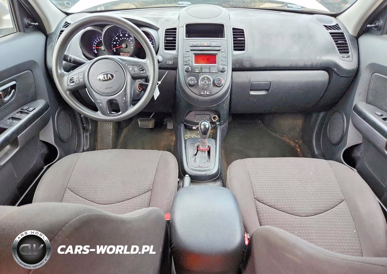 2013 Kia Soul Base VIN:KNDJT2A5XD7526764 - 8