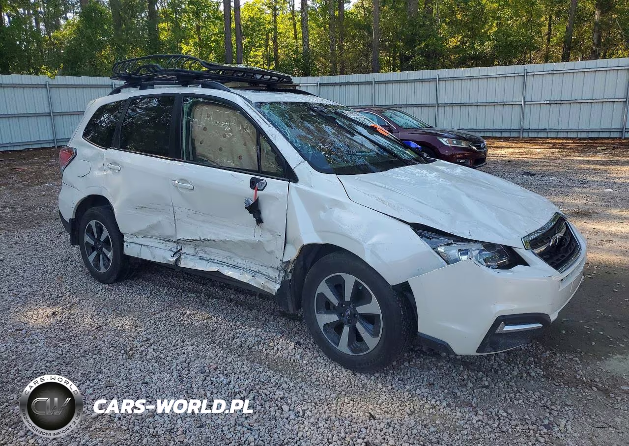 2018 Subaru Forester 2.5I Premium VIN:JF2SJAEC7JH589406 - 4