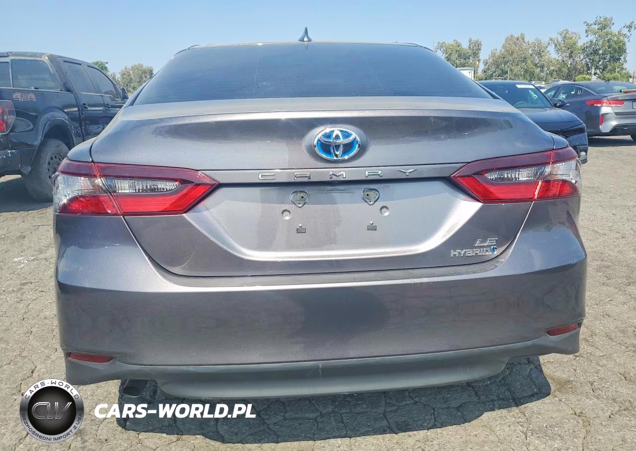 2024 Toyota Camry Le VIN:4T1C31AK9RU066106 - 6