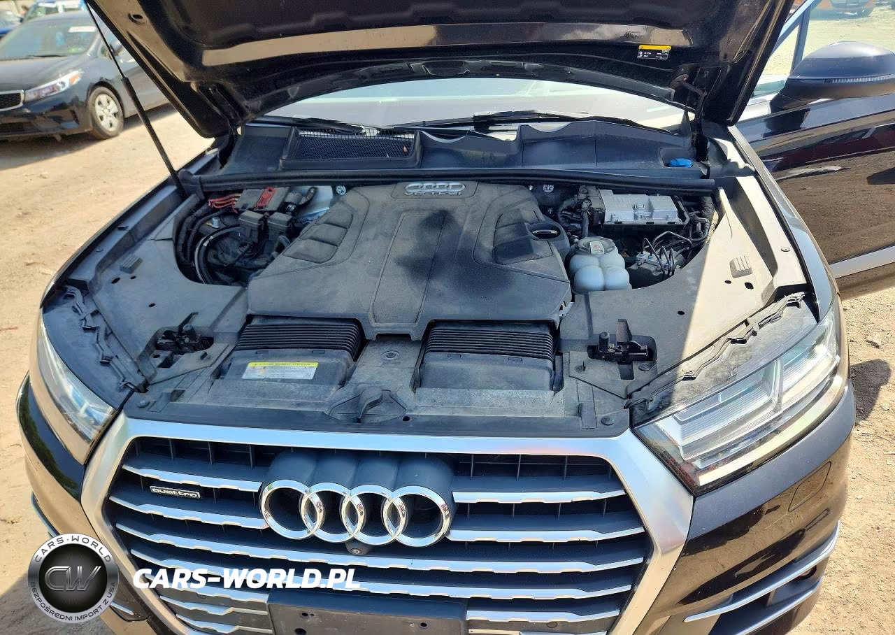 2017 Audi Q7 Prestige VIN:WA1VAAF78HD052584 - 12