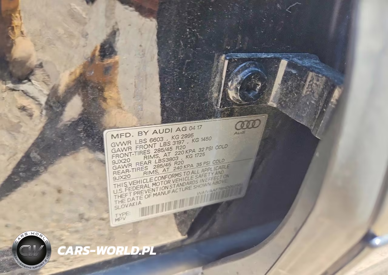2017 Audi Q7 Prestige VIN:WA1VAAF78HD052584 - 13