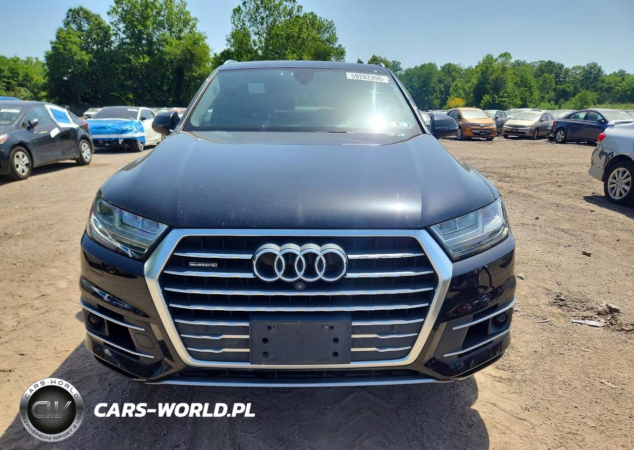 2017 Audi Q7 Prestige VIN:WA1VAAF78HD052584 - 5