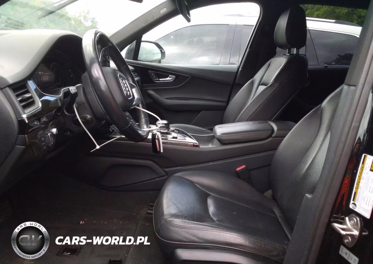 2017 Audi Q7 Prestige VIN:WA1VAAF78HD052584 - 7