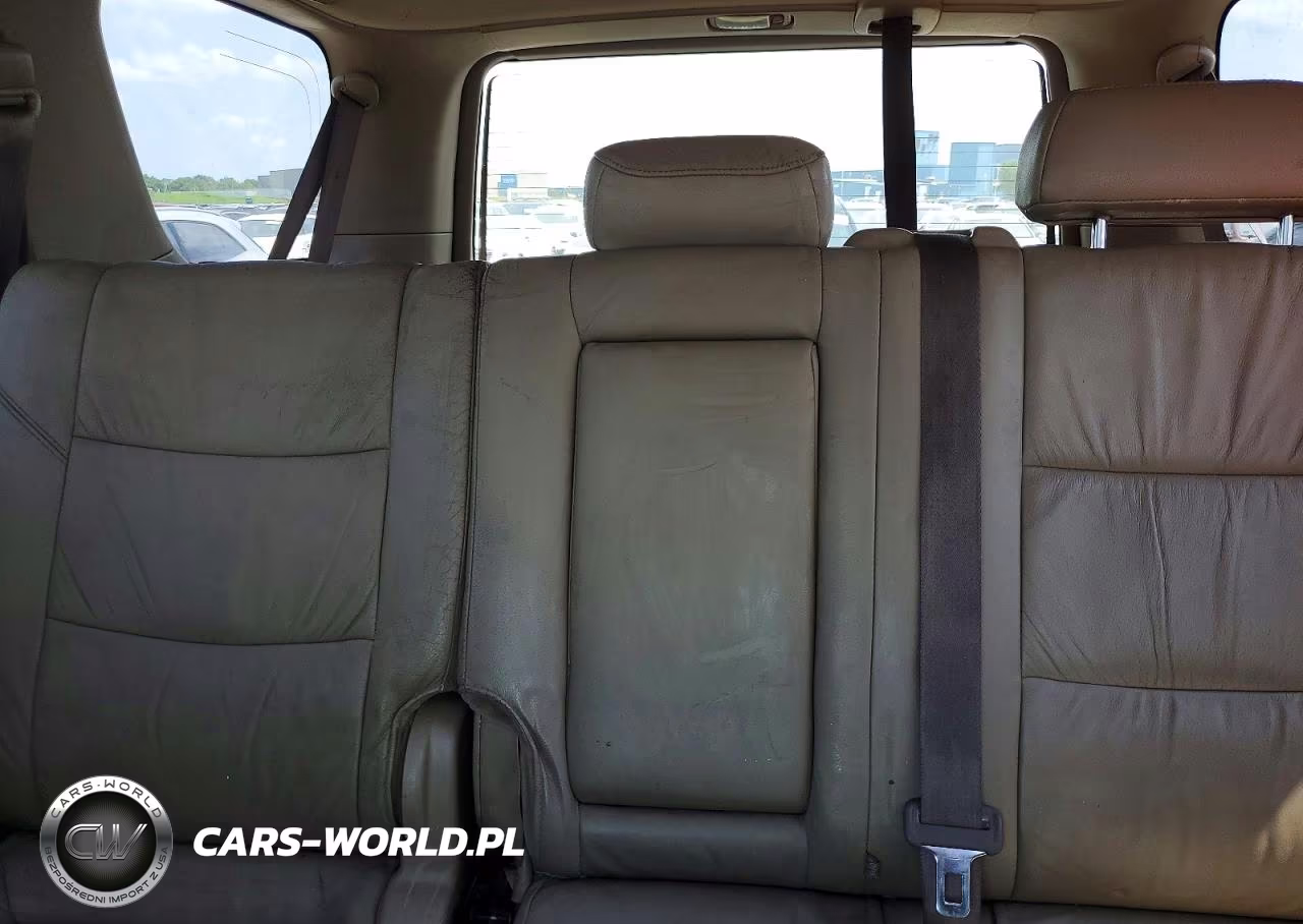 2003 Toyota Sequoia Limited VIN:5TDBT48AX3S153636 - 10