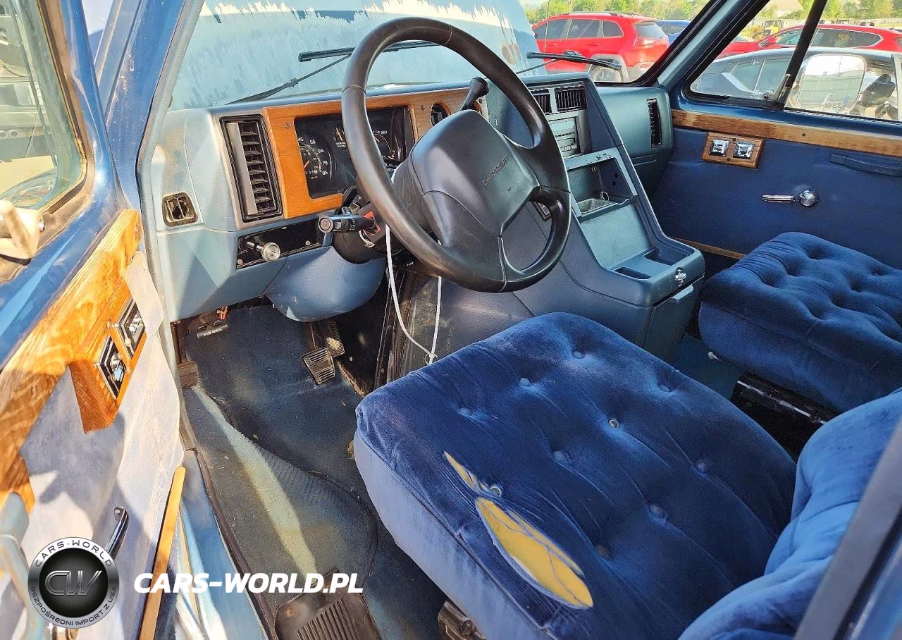 1993 Chevrolet G20 VIN:2GBEG25K4P4150153 - 8