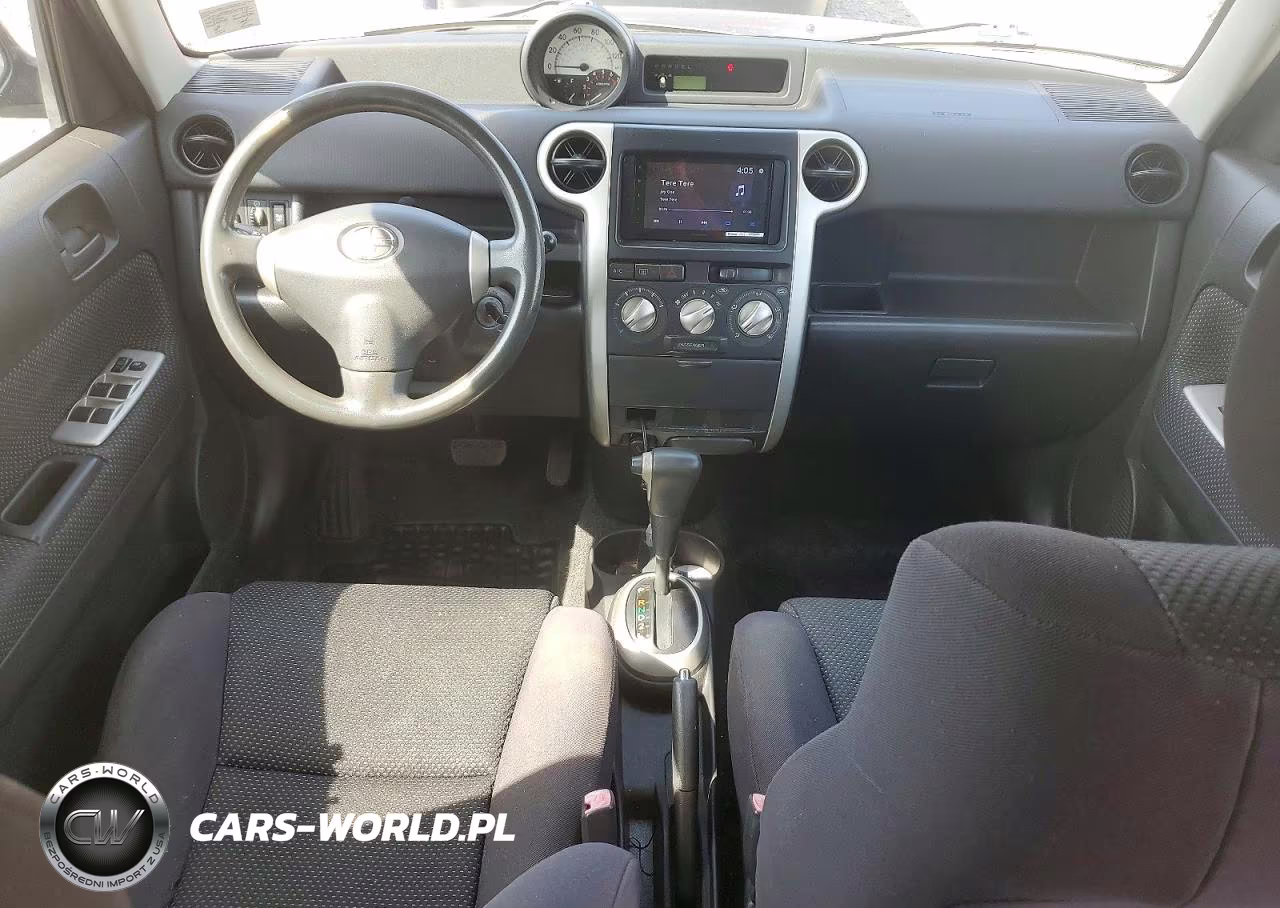 2005 Toyota Scion Xb VIN:JTLKT324X50173750 - 8