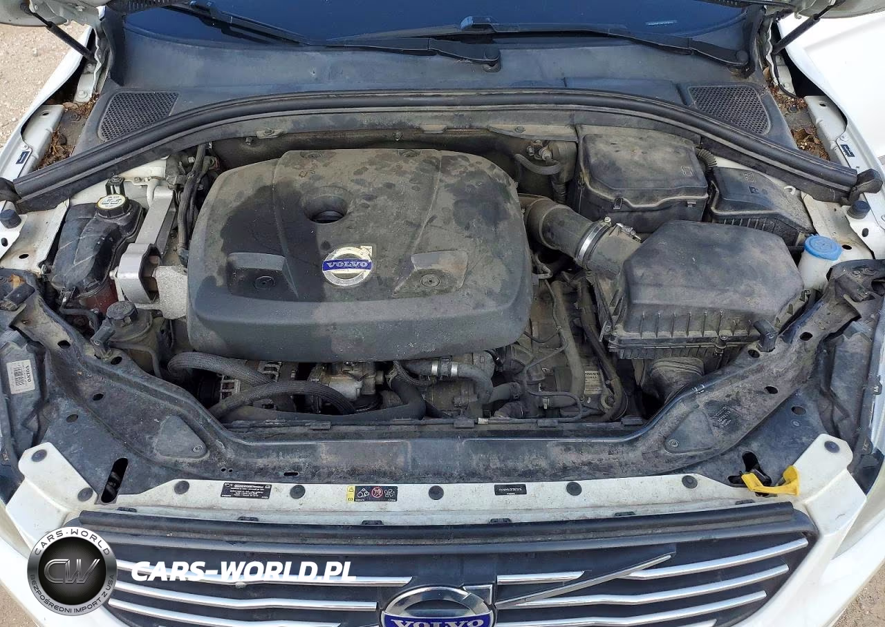2015 Volvo Xc60 T5 VIN:YV440MDJ3F2673015 - 11