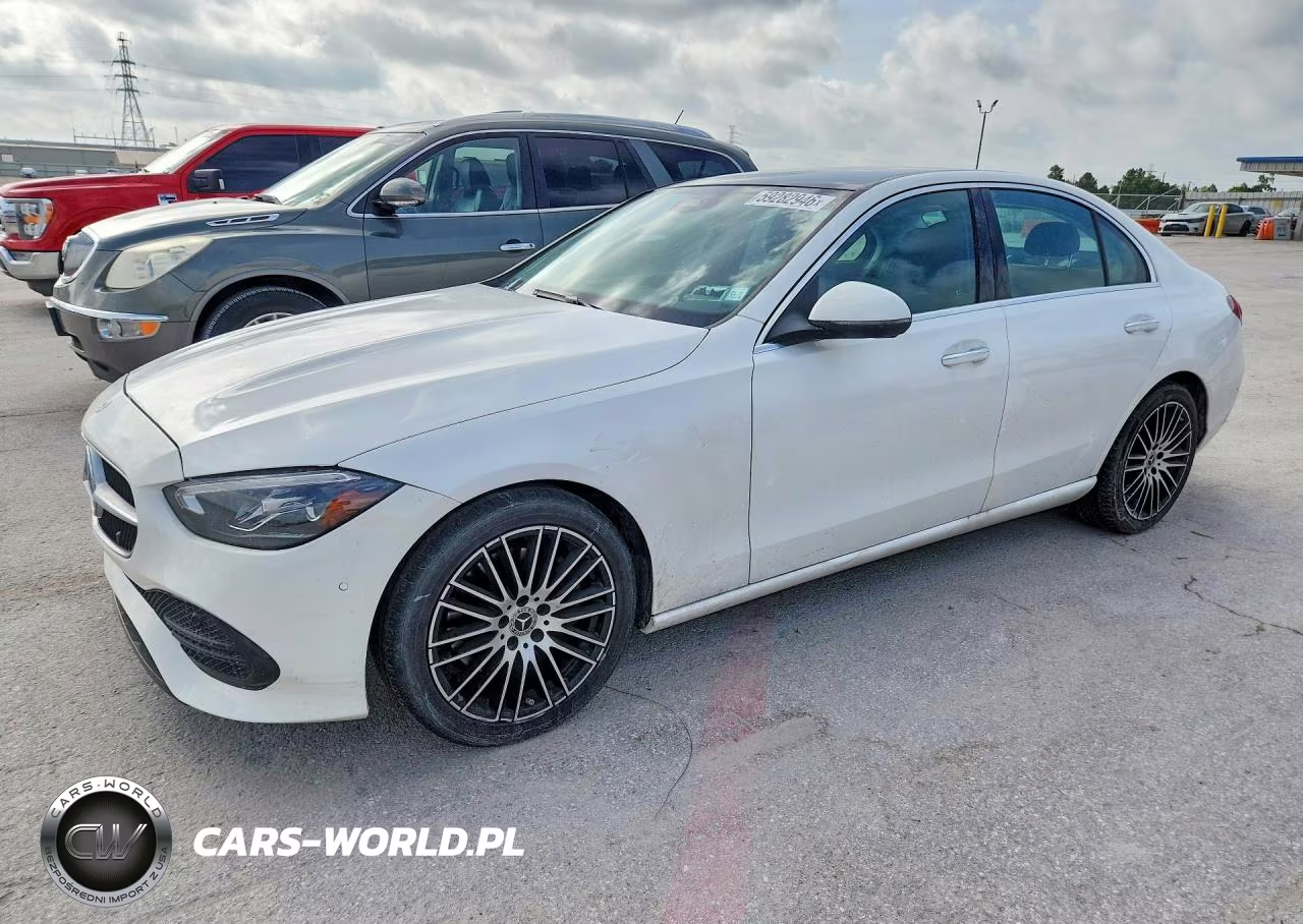 2023 Mercedes-Benz C 300 4Matic – zdjęcie 1 z 12