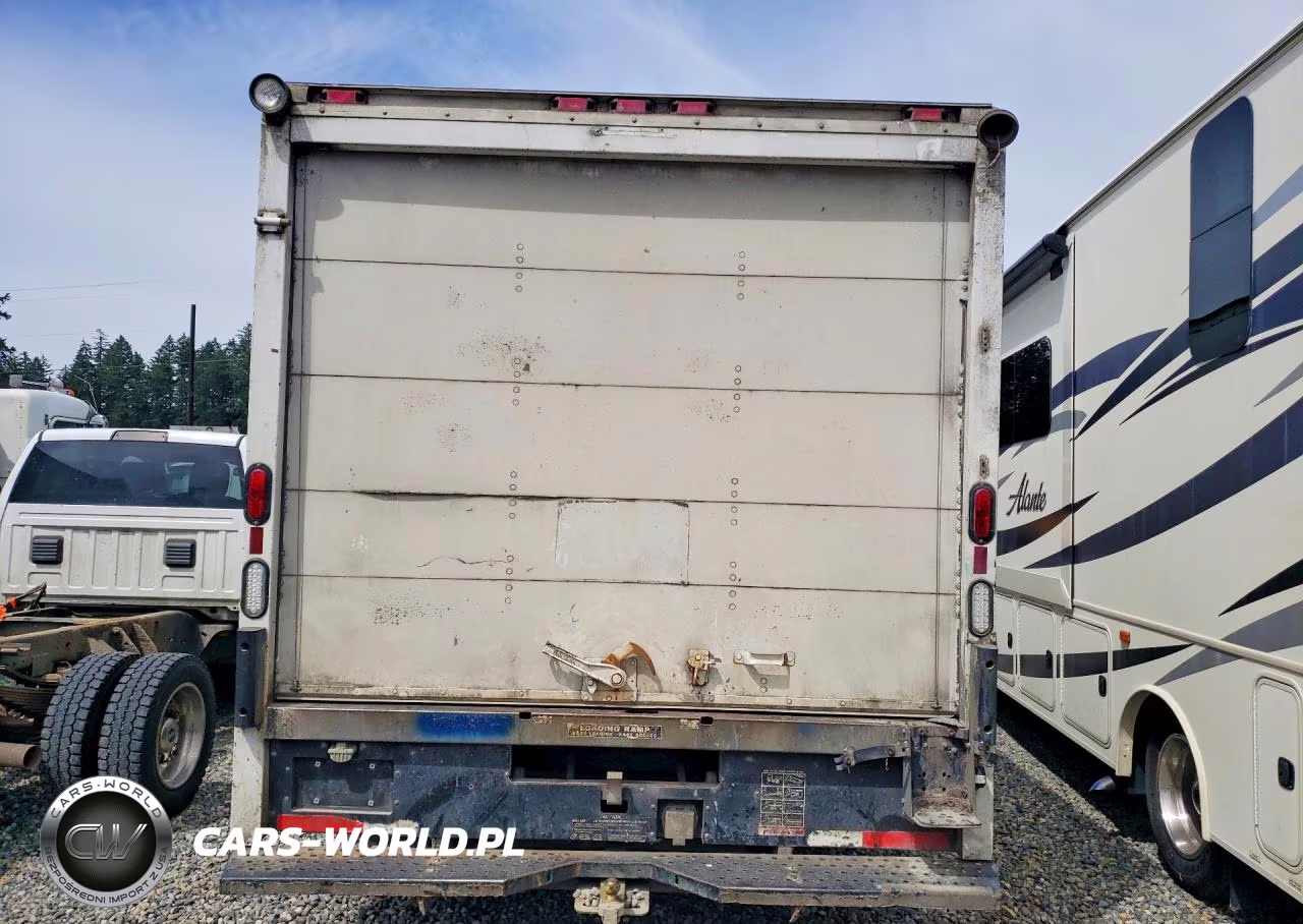 2004 Ford Econoline E350 Super Duty Cutaway Van VIN:1FDWE35L14HA61960 - 6