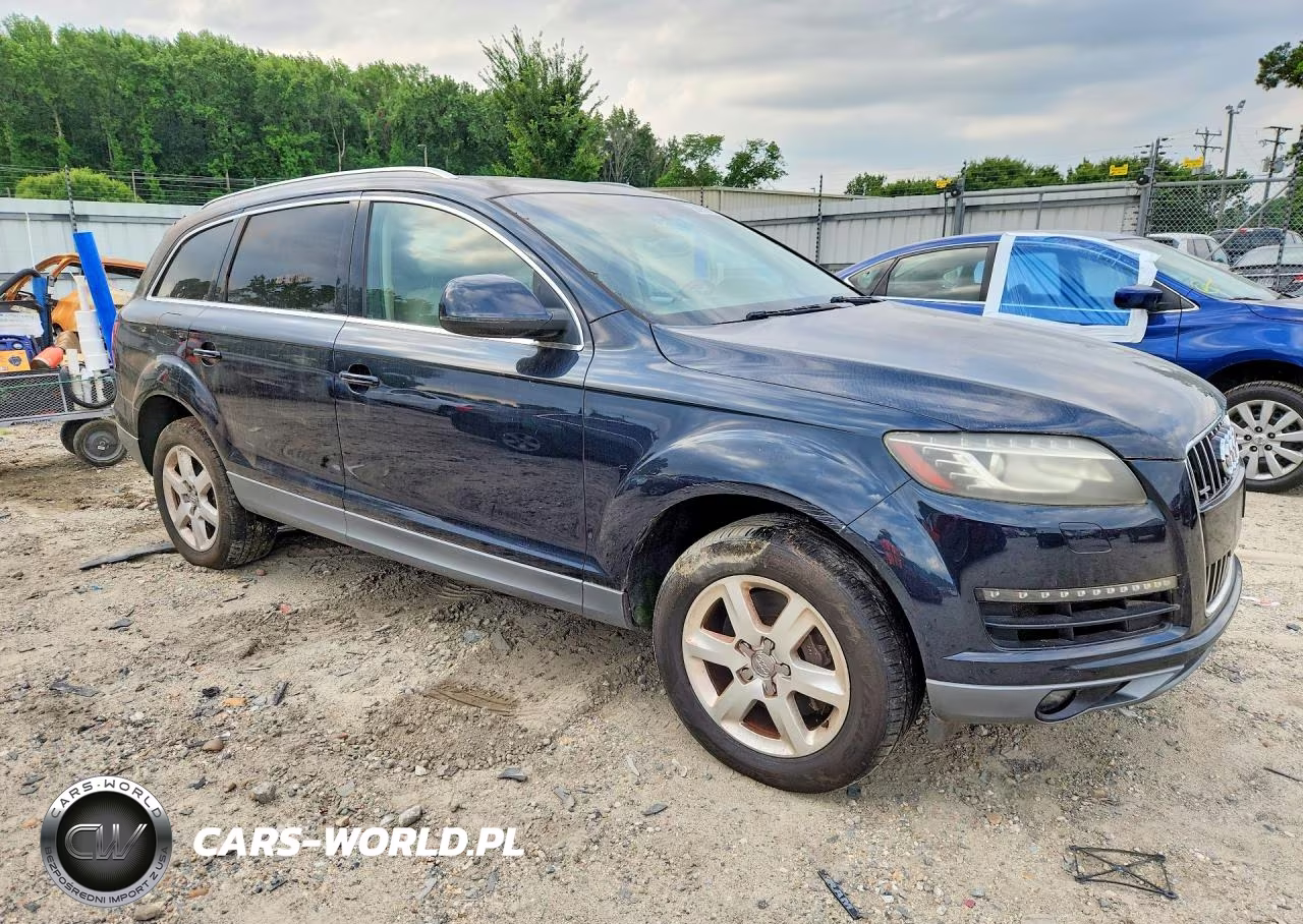 2011 Audi Q7 Premium Plus VIN:WA1LGAFE7BD007096 - 4