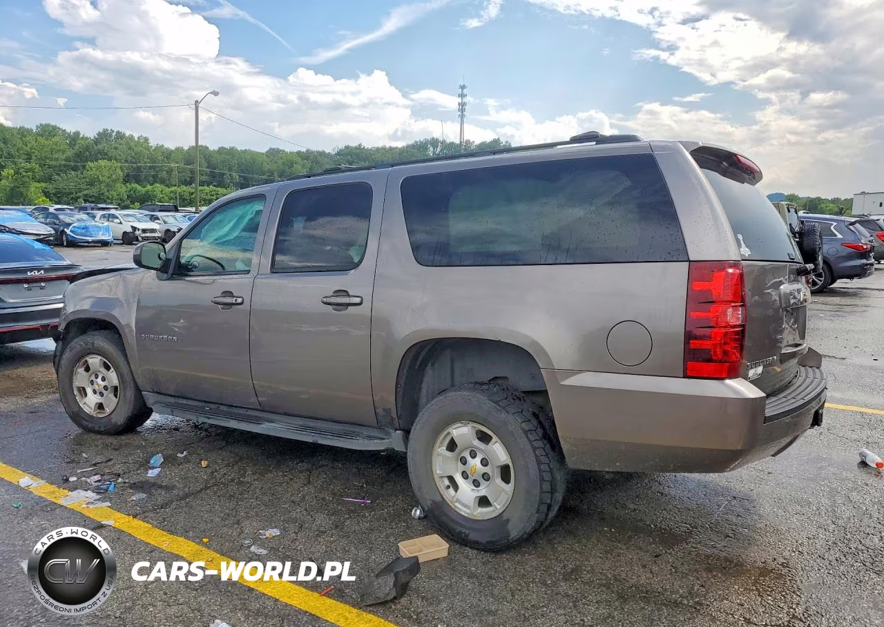 2011 Chevrolet Suburban K1500 Ls VIN:1GNSKHE34BR156407 - 2