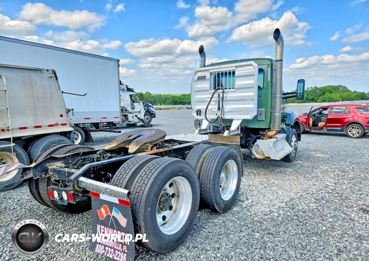 2018 Kenworth T880 Semi Truck VIN:1XKZDP9X2JJ195300 - 3