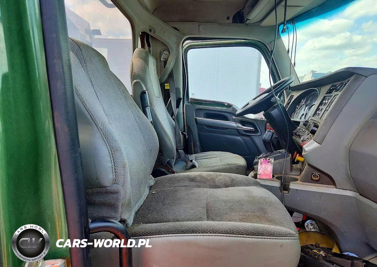 2018 Kenworth T880 Semi Truck VIN:1XKZDP9X2JJ195300 - 6